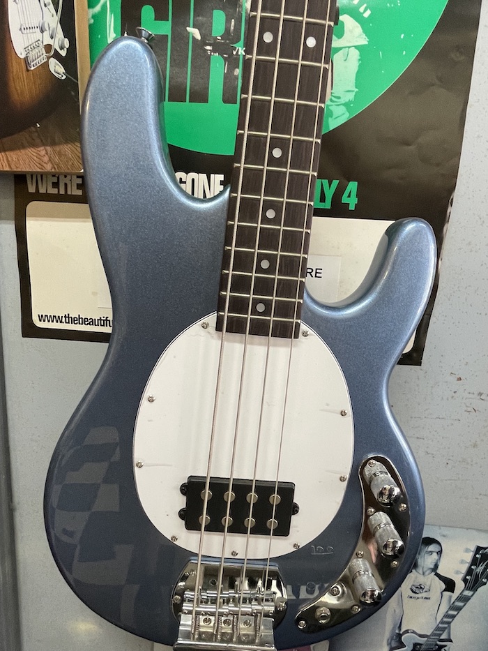 J & D Luthiers Bass